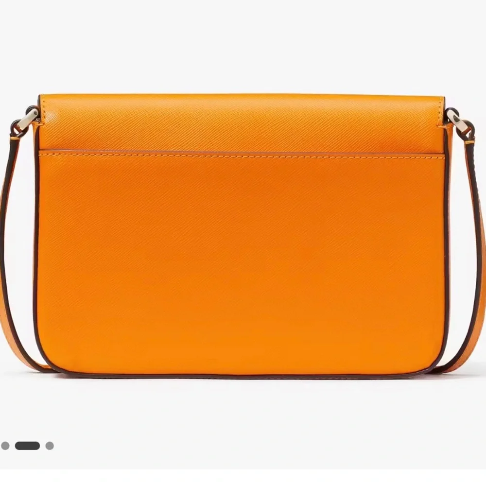 Kate Spade NY Sadie Envelope Crossbody in Turmeric Root Bright Orange K7338